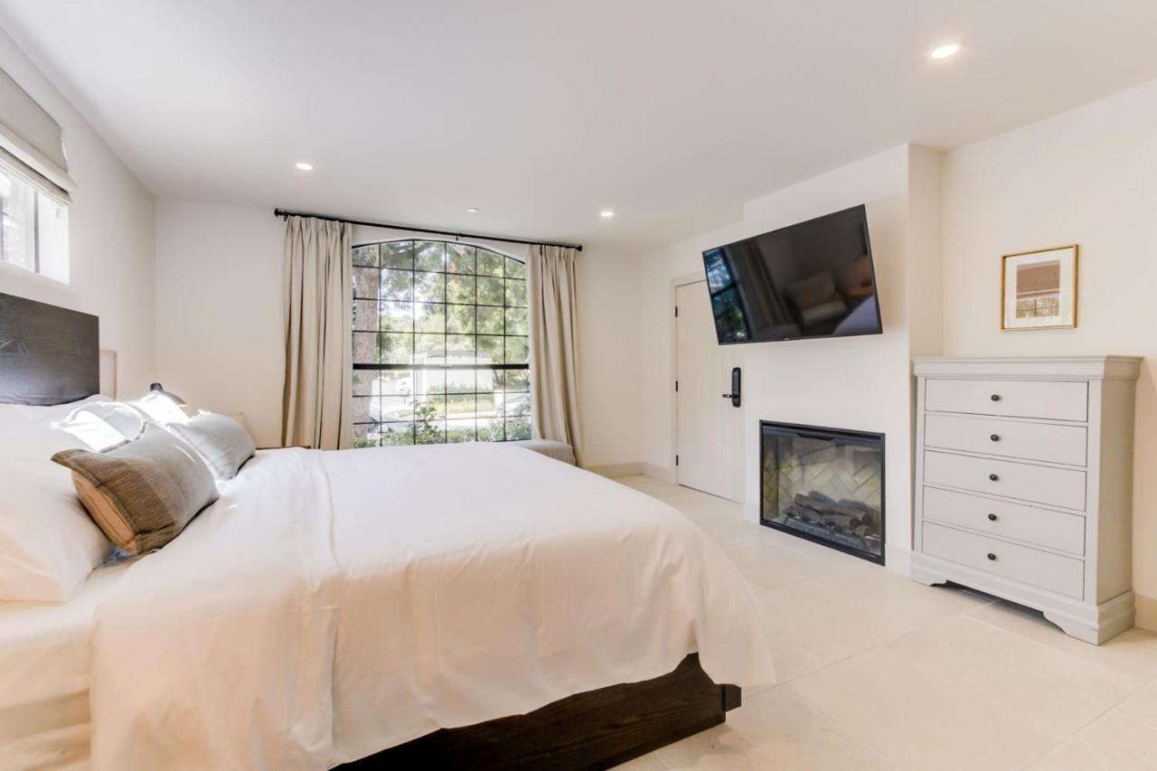 Casa Valerio - Boutique Suites In Downtown סנטה ברברה מראה חיצוני תמונה
