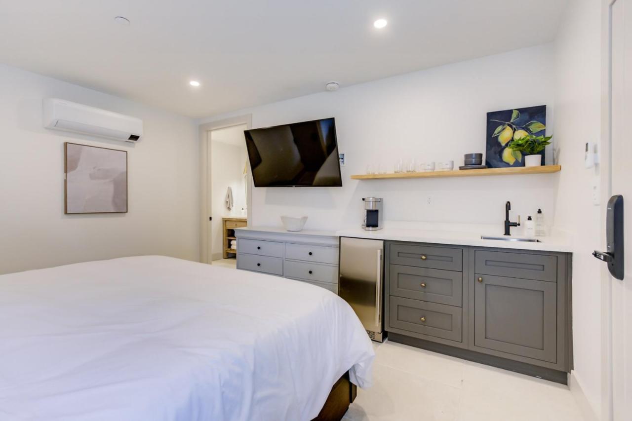 Casa Valerio - Boutique Suites In Downtown סנטה ברברה מראה חיצוני תמונה