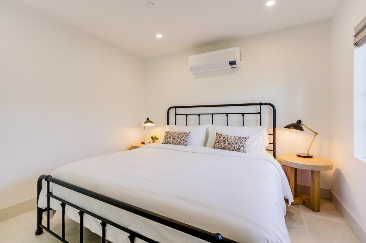Casa Valerio - Boutique Suites In Downtown סנטה ברברה מראה חיצוני תמונה