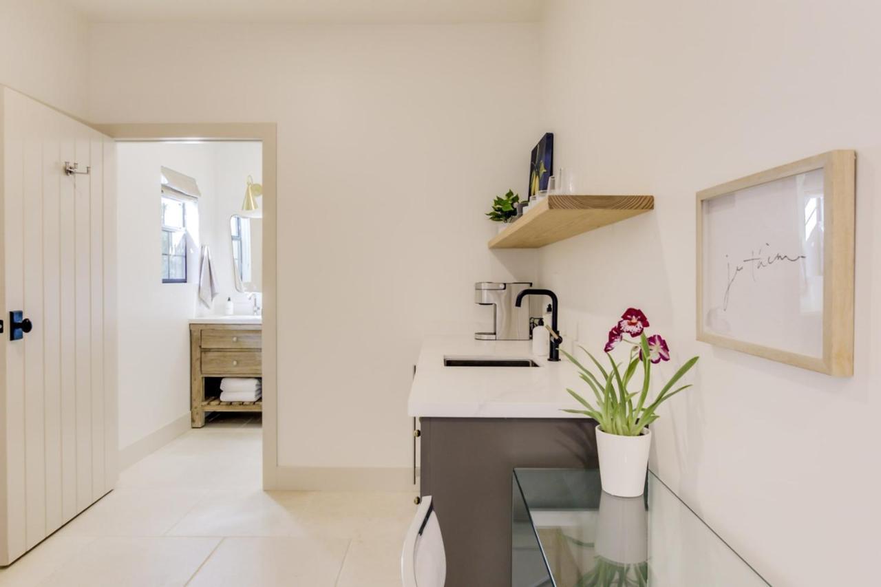Casa Valerio - Boutique Suites In Downtown סנטה ברברה מראה חיצוני תמונה