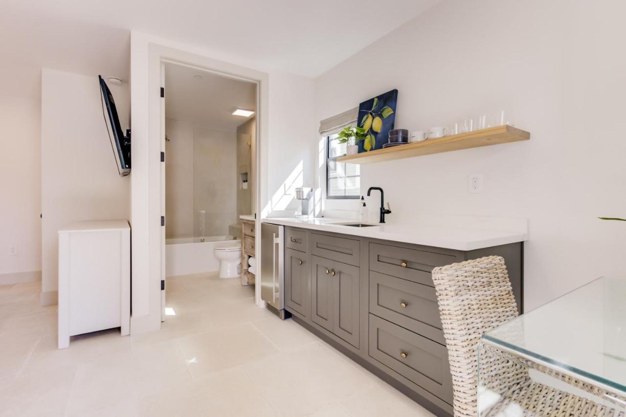 Casa Valerio - Boutique Suites In Downtown סנטה ברברה מראה חיצוני תמונה