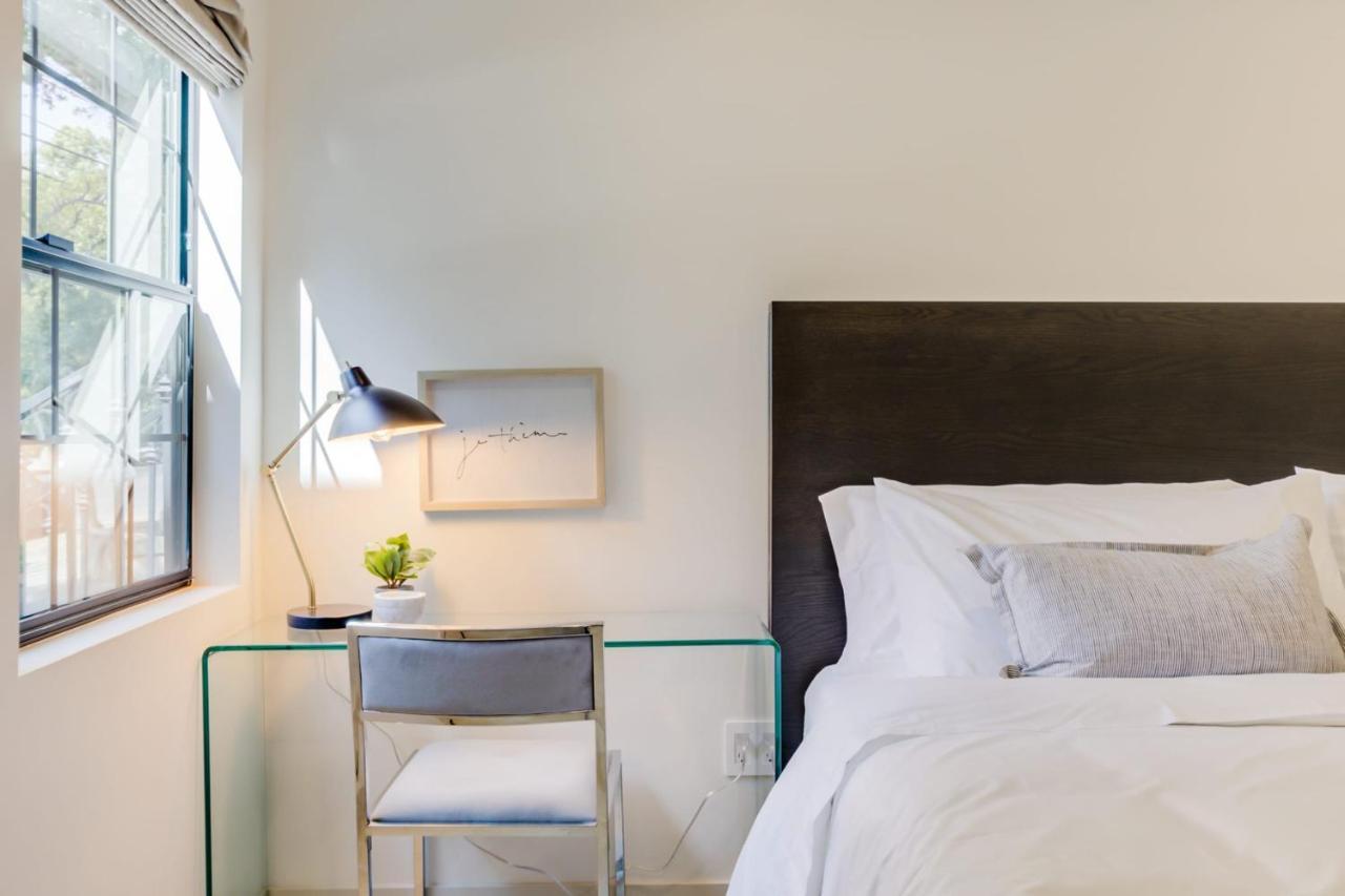 Casa Valerio - Boutique Suites In Downtown סנטה ברברה מראה חיצוני תמונה