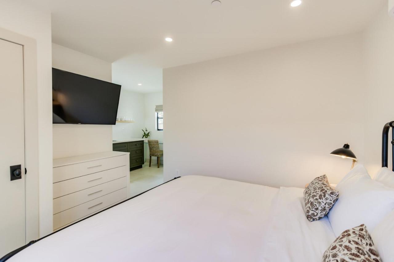 Casa Valerio - Boutique Suites In Downtown סנטה ברברה מראה חיצוני תמונה