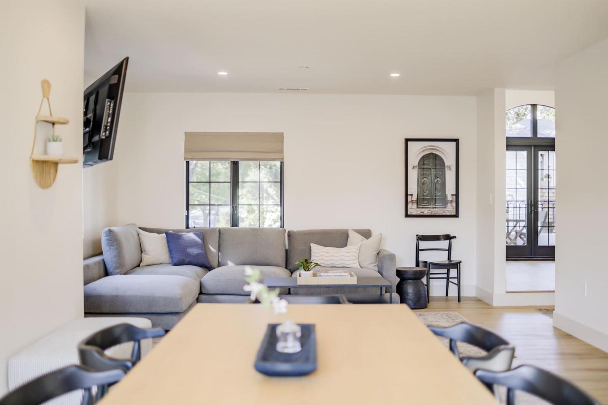 Casa Valerio - Boutique Suites In Downtown סנטה ברברה מראה חיצוני תמונה