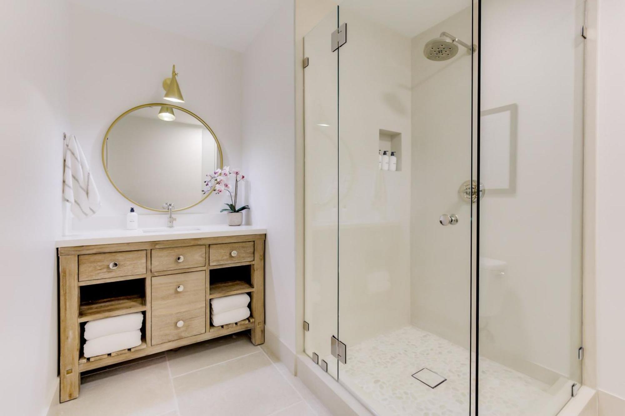 Casa Valerio - Boutique Suites In Downtown סנטה ברברה מראה חיצוני תמונה